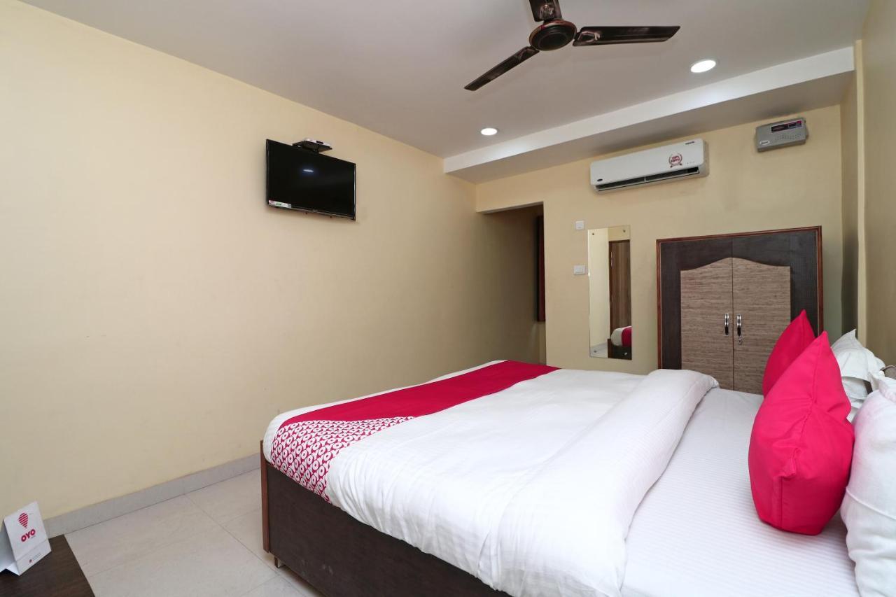 Oyo 15355 Govind Guest House Gorakhpur Kültér fotó