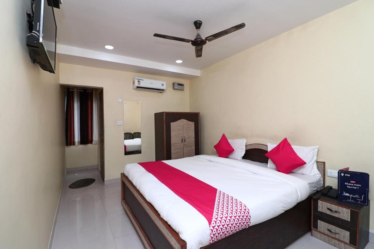 Oyo 15355 Govind Guest House Gorakhpur Kültér fotó